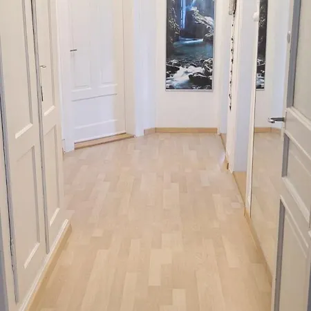 1 Zentral Ruhig Mit Flair Im Gertrud Schloessli 3z1 St. Gallen