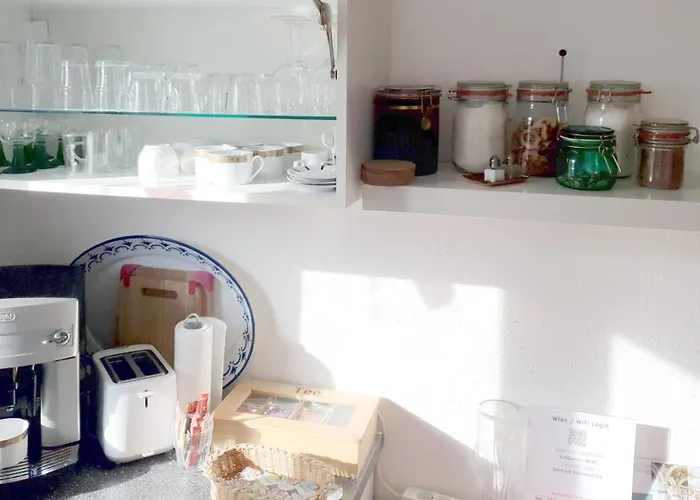 1 Zentral Ruhig Mit Flair Im Gertrud Schloessli 3z1 *